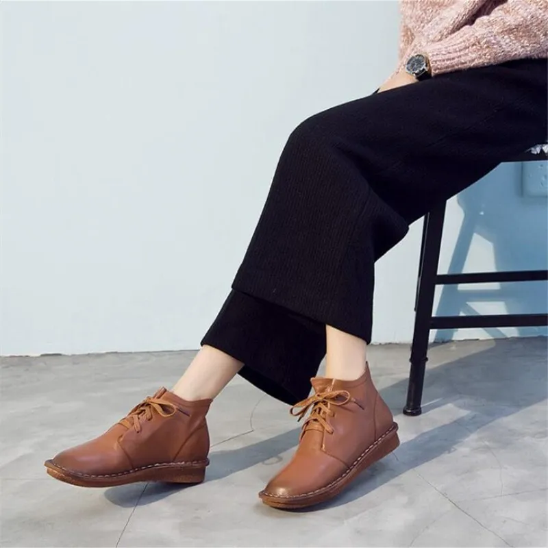 Cena Jesień zima 2018 nowe damskie skórzane buty damskie rozmiar (36 40) ciepłe gorące rozrywka seria niski cylinder głowy kobiet kobiet buty