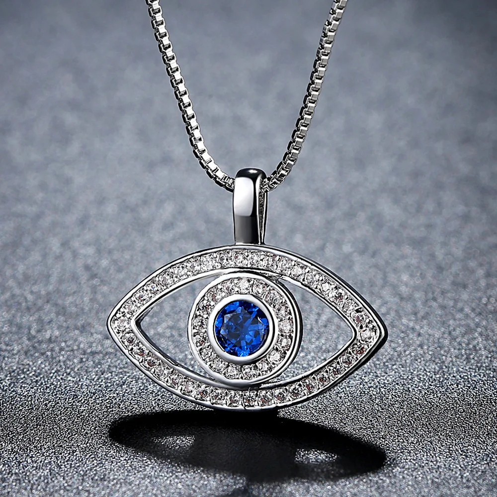 

personality Women Zircon Blue Eye Necklace Pendant Necklace