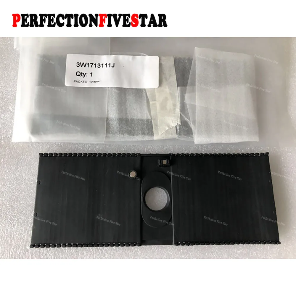 

3W1713111J LHD Gear Selector Console Blind Cover Cap AT Gearbox Shifter Cover For Bentley Continental GT 2004-2010