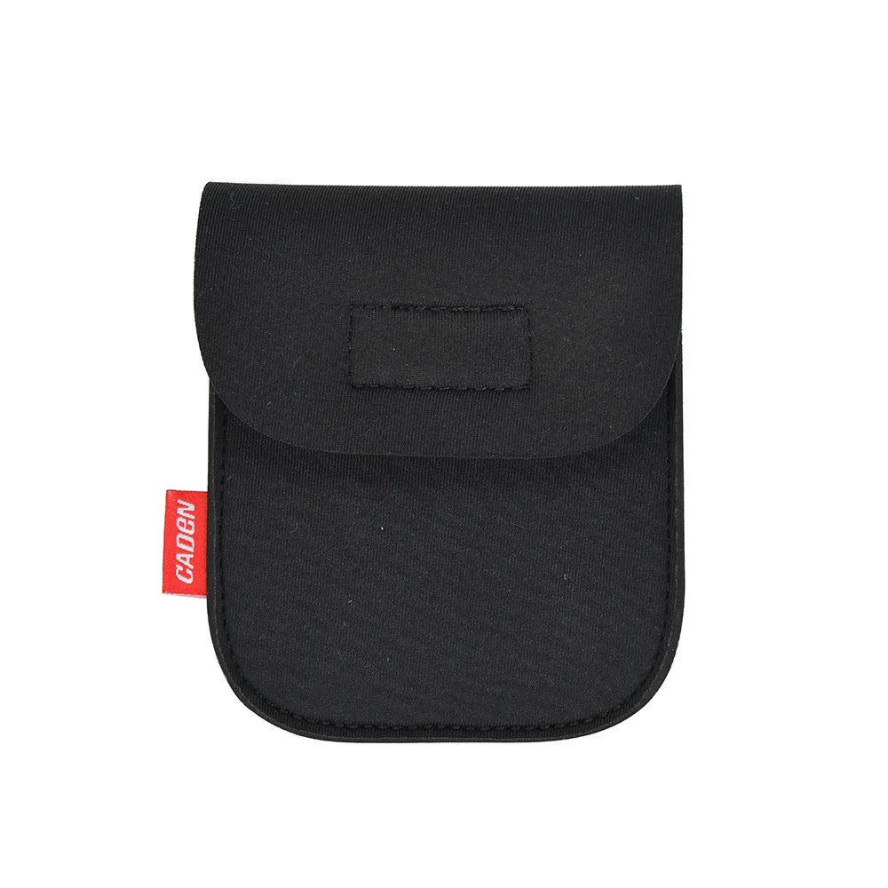 

KADEN Waterproof Nylon Large Belt Style Filter Pouch for Filters 62mm to 82mm Padded, water-resistant nylon.Compact and durable.