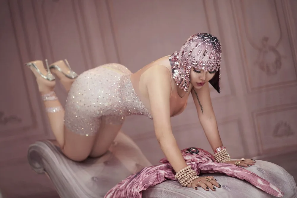 النساء الملابس الكرتون خربش بذلة الزي المغني أداء حزب ارتداء الرقص المرحلة زي ارتداءها حفلة موسيقية تظهر طماق