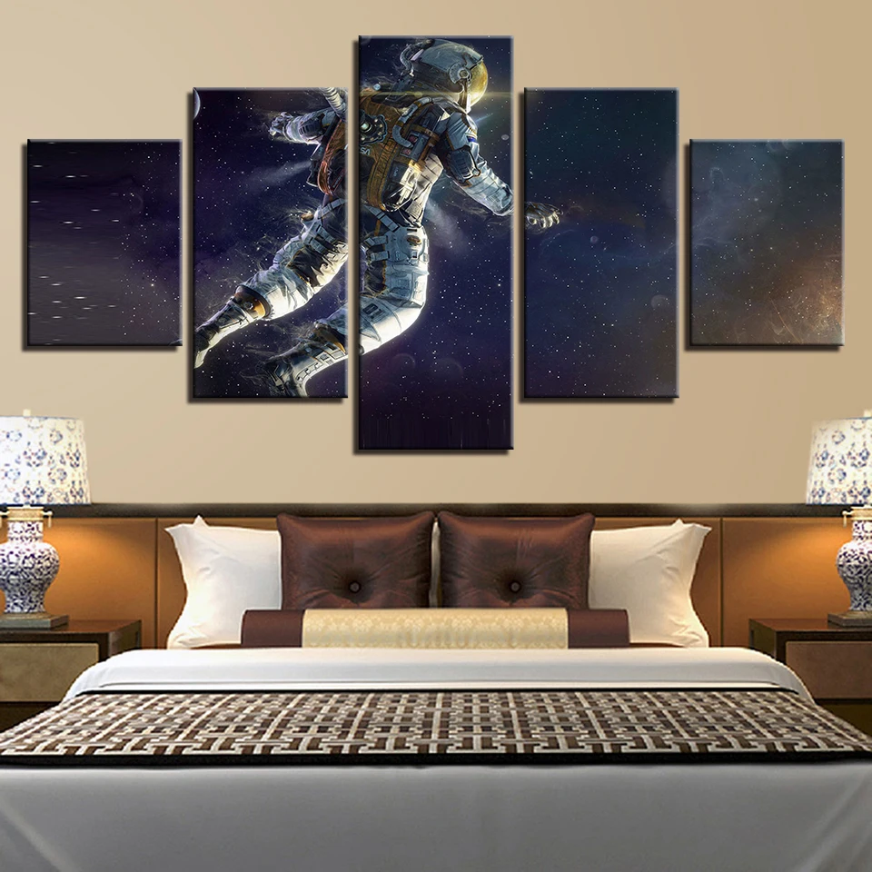 Astronauts in Space 5 Piece Canvas Art Wall Art Picture Painting Home
