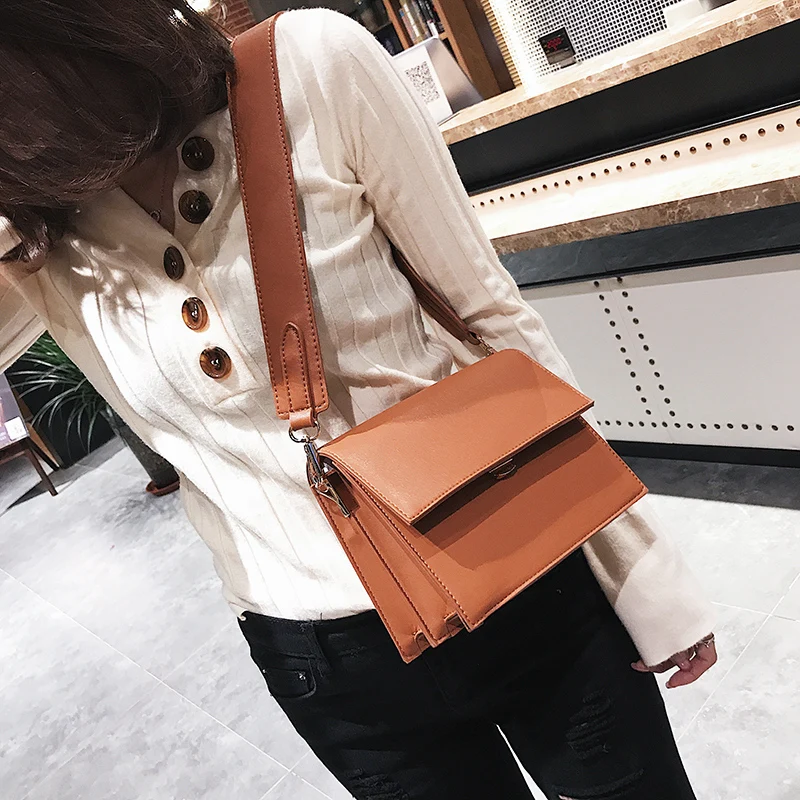 women leather handbag (9)