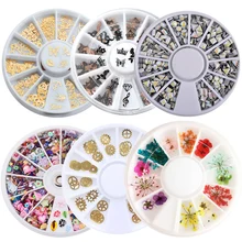 1 коробка, металлическая наклейка для дизайна ногтей, полимерная глина, крошечный акриловый бант, лазерные блестки, сухие цветы, аксессуары для украшения ногтей, колесо