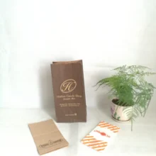 2000 шт/партия 24Hx13x8 Пользовательский логотип Многоразовые Пакеты печенья бумажная хозяйственная сумка Продвижение для сладости торта Еда