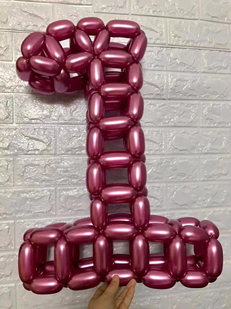 1 (19)