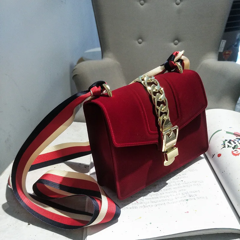 

female velvet jelly bag 2018 small retro lock bag belt Suede shoulder straps spring red black bag with gold metal chain