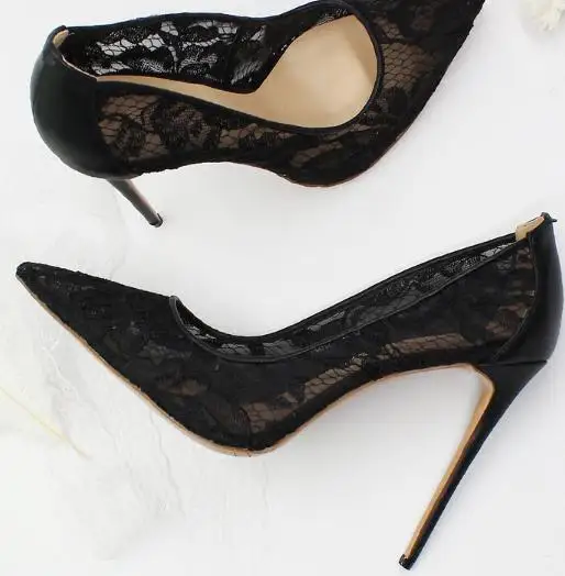 

2018 Korean version of the new lace high heel women's fine with pointed single shoes large size.