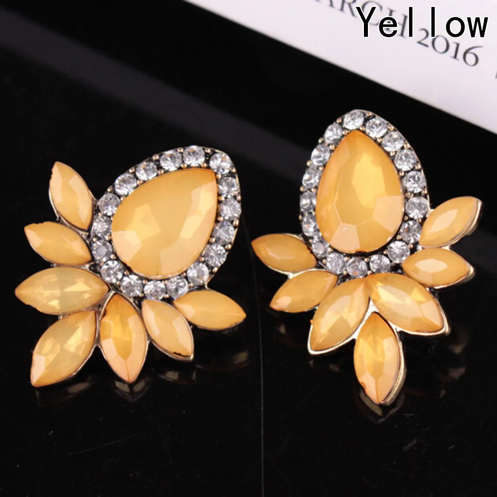 

New Women's Fashion Earrings Rhinestone Resin Sweet Metal With Gems Ear Stud Earrings For Women Girls
