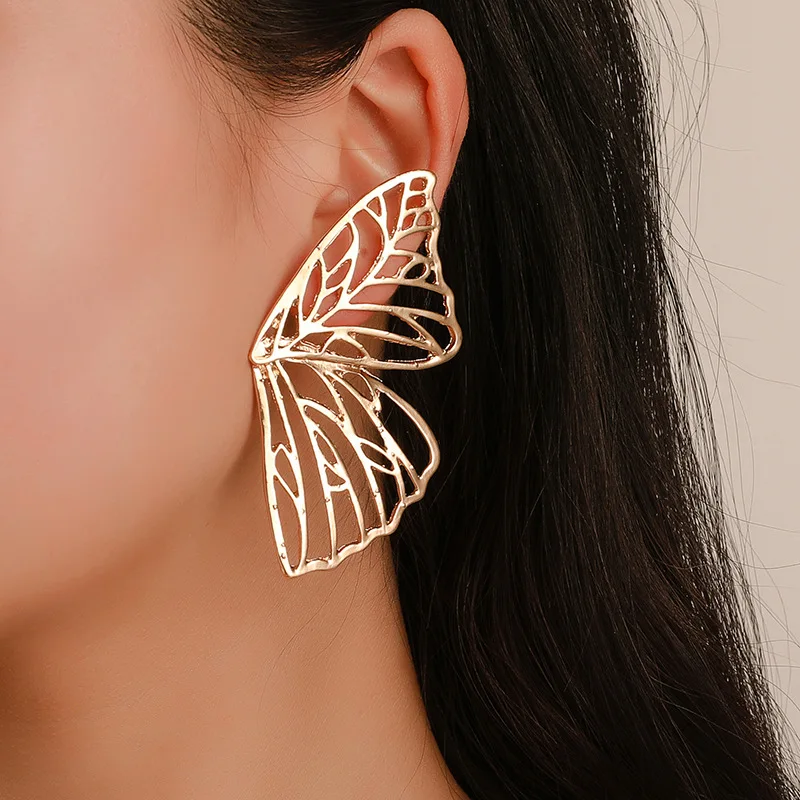 

New Design Big Hollow Out Butterfly Wings Geometric Exaggerate Stud Earring For Women Fashion Creative Statement Earring Jewelry