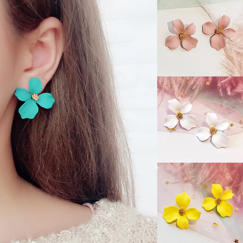 

5 Colors Fashion 2018 Ladies Cute Spray Paint Metal Flower Stud Earrings For Women Korean Jewelry Kids Girls Gifts Accessories