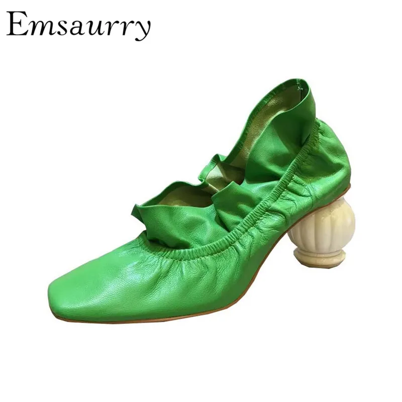 

New Autumn Glove Shoes Individual Pumpkin Heel Agaric-Ruffles Square Toes Slim Women Pumps Candy Color Shoes Woman