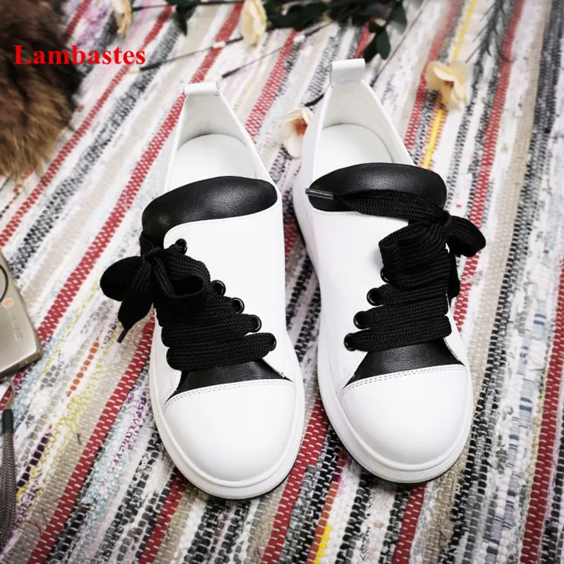 

Black and White Round Toe Cake Bottom Scarpe Piatt Side Cross-tied Women Flats Lace Up Leisure Comfortable Shoes Big Size Female