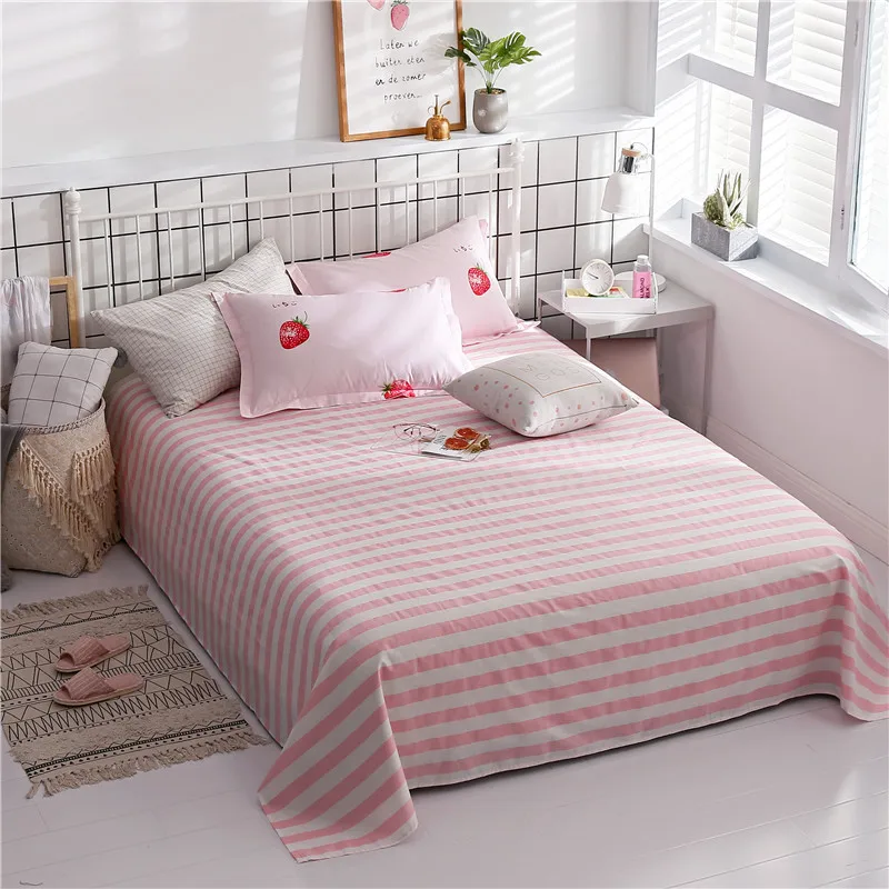 

Small Strawberry Print Home Three-Piece Latest European Simple Style Cotton 100% Cotton Three-Piece Sheets And Pillowcase
