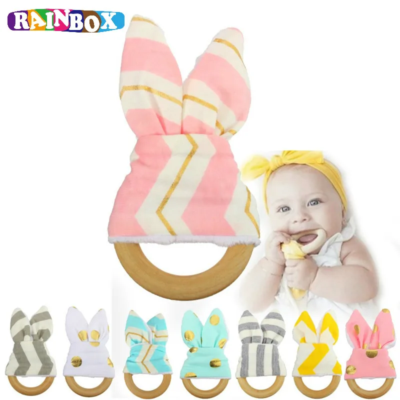 Hot Sale Baby Teething Ring Teether Natural Wood Circle With Fabric Wooden Rattle Teething Training Newborns