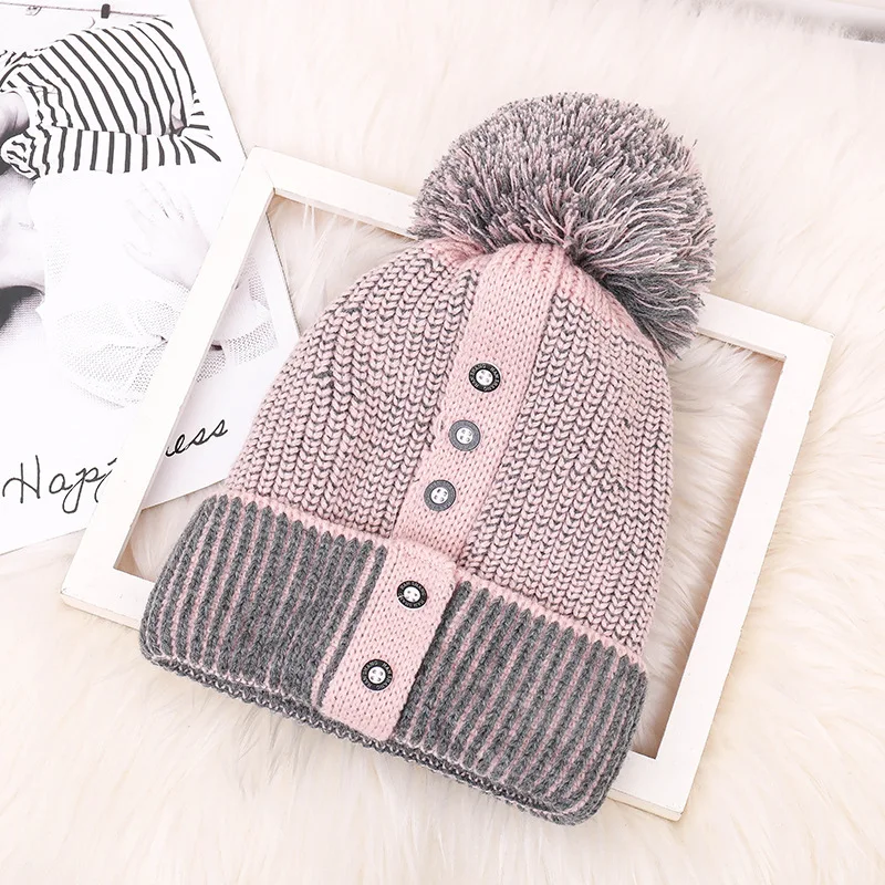 

Winter Ski Crochet Hat Mixed Color Soft Hat with Fluff Ball Button Design Solid Knitted Hat Casual Autumn-Winter Cap for Girls