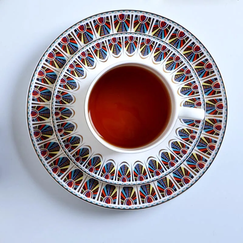 Creative Unique Pattern Ceramic Bone china Fruit font b Salad b font Plate Steak Dish Noodles
