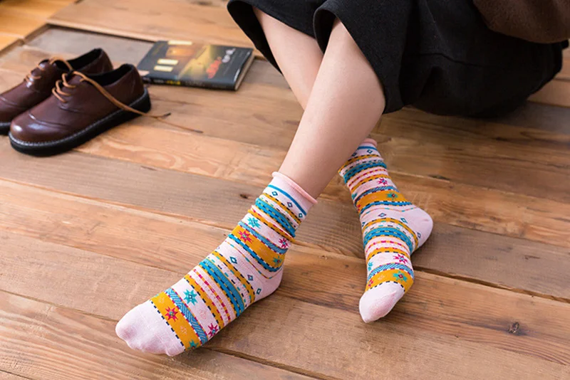 Dreamlikelin модные Винтаж женские носки высокие носки осень-зима полосатый принт Длинные хлопковые этнические носки