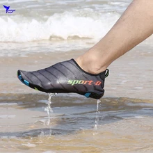 Прогулочная спортивная обувь; коллекция года; сезон лето; мужские и женские пляжные шлепанцы для плавания; обувь для серфинга; быстросохнущая обувь; водонепроницаемая обувь в полоску