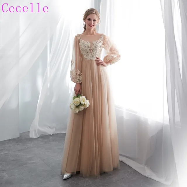 2019 New Arrival Champagne Tulle Line Boho Suknia ślubna Z Długim