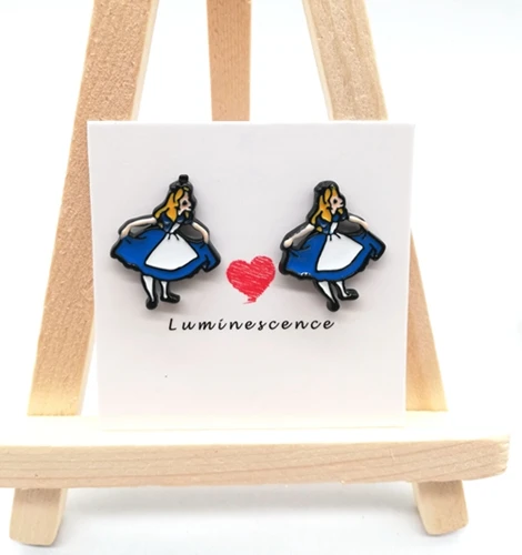 Новое поступление, 1 пара, мультяшная принцесса Алиса, Белоснежка, аниме, серьги-гвоздики, женский подарок, модные ювелирные аксессуары, E-2