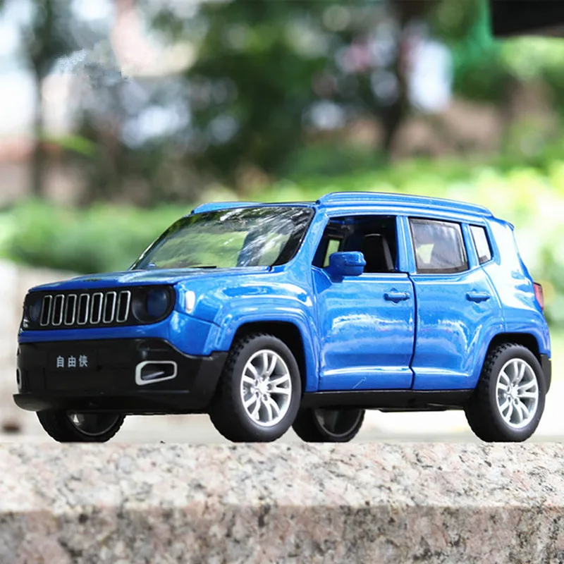 

1:32 Scale jeep Metal Alloy Diecast Toy Cars Pull Back Sound Light Miniature Model car toys for children