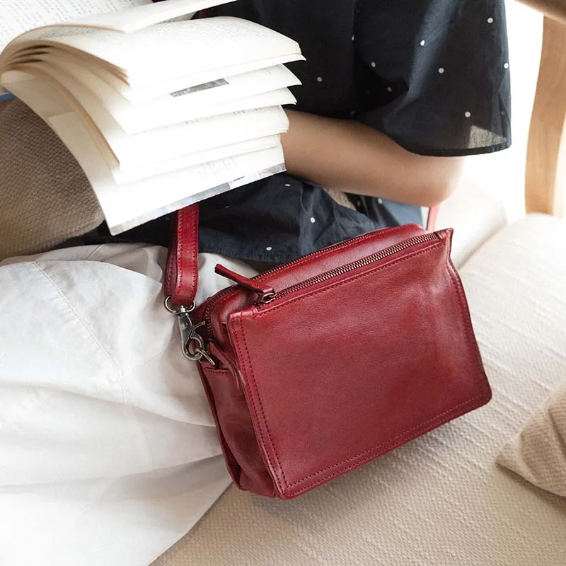 

Retro casual new leather handbag large capacity simple Messenger bag top layer leather soft leather shoulder bag