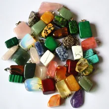 Новые ювелирные изделия Горячая неправильная Мода натуральный каменный розовый кварц Подвески ожерелье для женщин Изготовление ювелирных изделий 50 шт