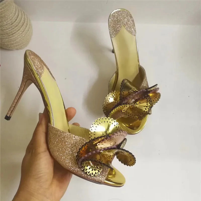 Золотистые блестящие туфли на высоком каблуке ручной работы с цветком; пикантные Босоножки с открытым носком на тонком каблуке; плиссированные вечерние туфли с цветочным принтом и рюшами; сандалии - Цвет: Gold