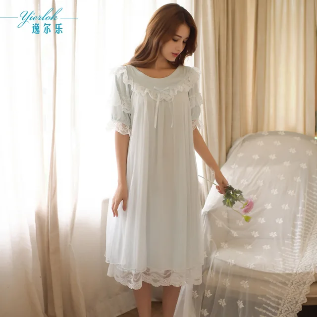 hugh hefner fancy dress outfit