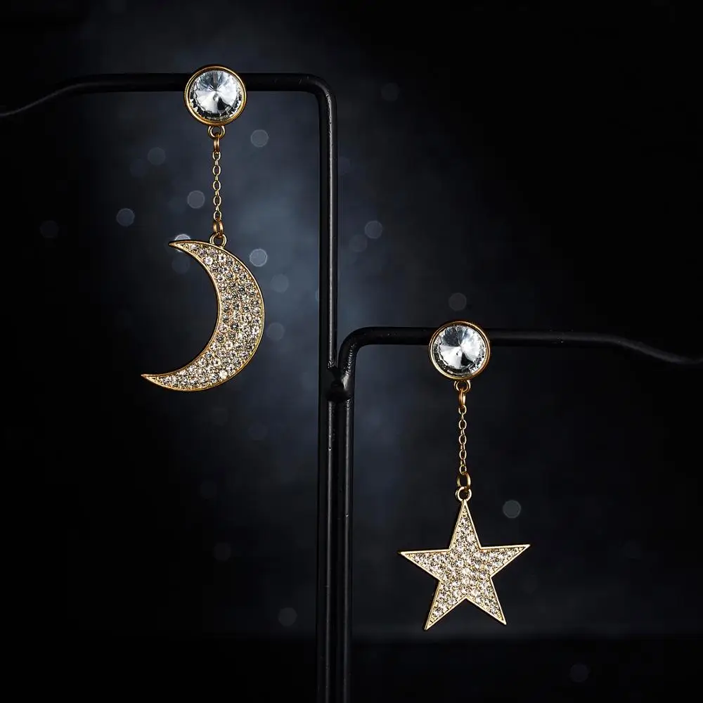 

Rinhoo 1Pair Luxury Shining Rhinestone Hollow Geometric Drop Earrings Moon Star Shape Earring For Women's Fashion Jewelry Gift