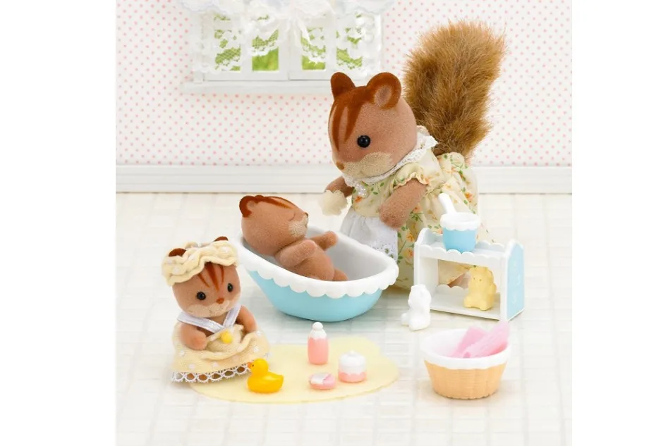 Sylvanian الأسرة من مصغرة خليج حمام مجموعة مع الأصلي مربع البسيطة مضحك الأثاث نتظاهر لعب الطفل هدية