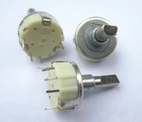 10x the power/volume switch potentiometer for motoroa GM338 GM340 GM360 PRO5100 etc car vehicle raddio | Мобильные телефоны и