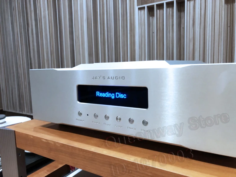 R 076 рубиевые часы HI END Pure Digital Turntable 24 бит/192 кГц|Усилители мощности| |