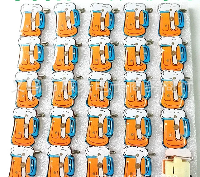 

New 50 pcs Popular Cartoon Beer Mug Flashing LED Light Up Badge/Brooch Pins Party Favors H-25