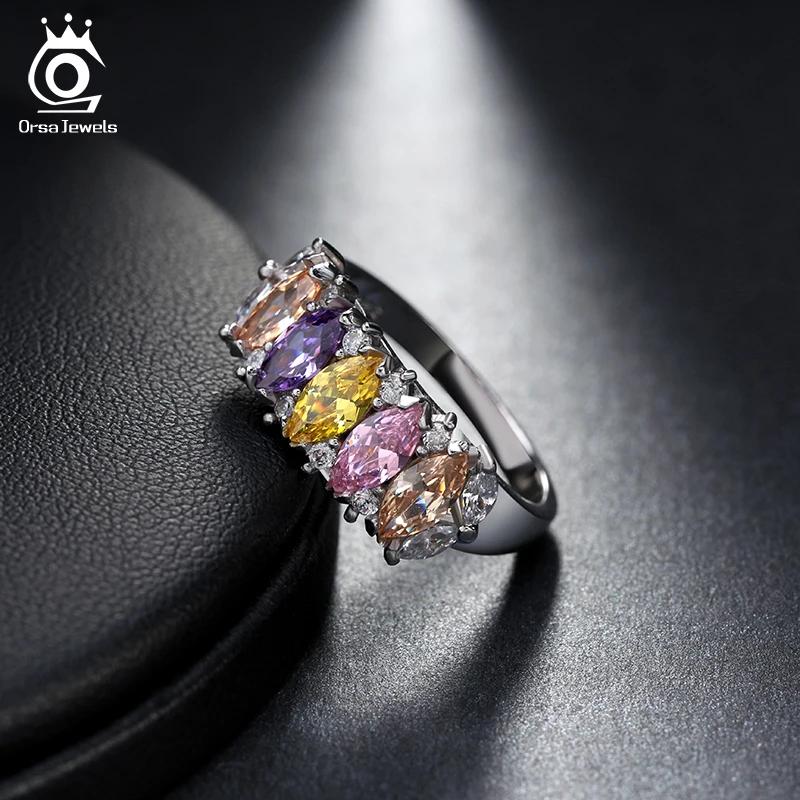 ORSA JEWELS Silver Women Ring with 8 mm Multi Color AAA Austrian Cubic Zirconia 2019 New Fashion CZ Rings for Engagement OR132
