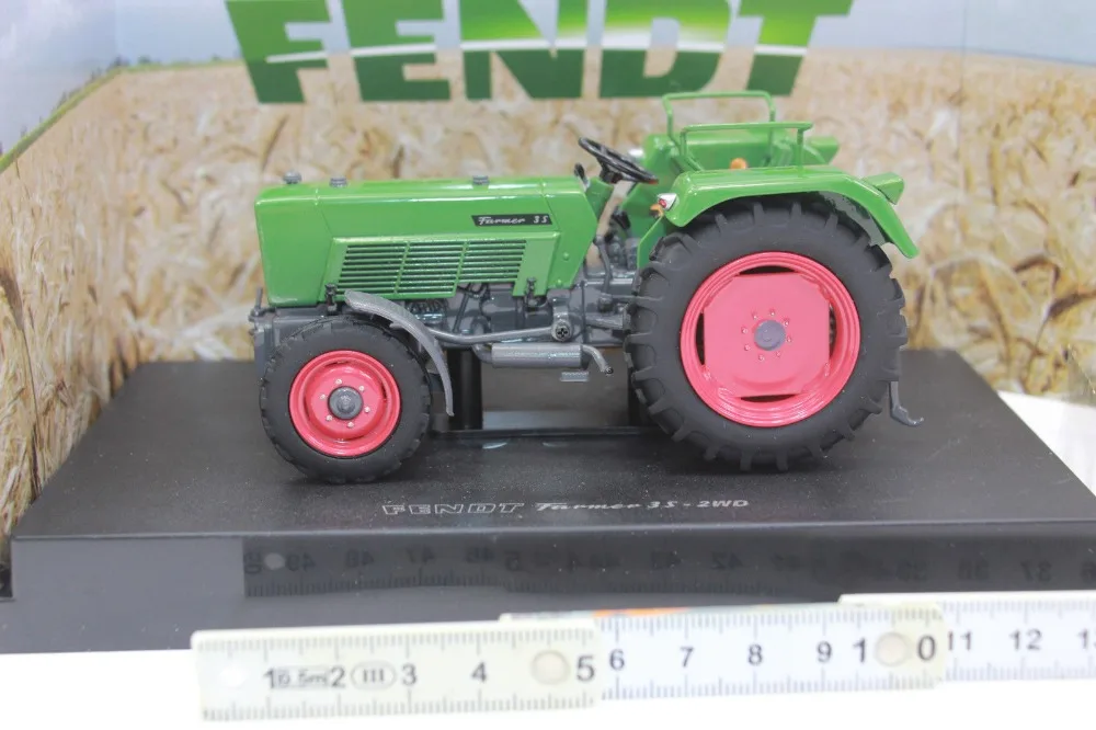 Uh 5270 1:32 Fendt Farmer 3S 2 WD трактор Новая оригинальная упаковка