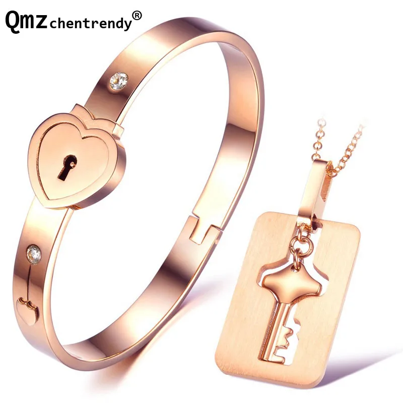 Couple Jewelry Set Stainless Steel Keys Concentric Pendants Necklaces