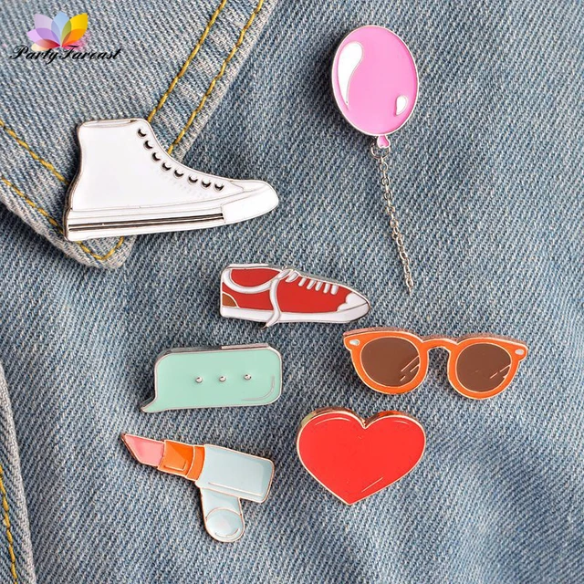 la gafas viajar Moda lápiz del zapatos labial ropa Pins insignias para globo corazón aleación Metal 171nfZqAF