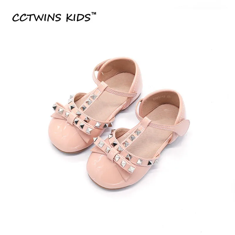 New Fashion Toddler Princess Girls Kids Sandals Rivet Buckle T-strap Flat Shoes
