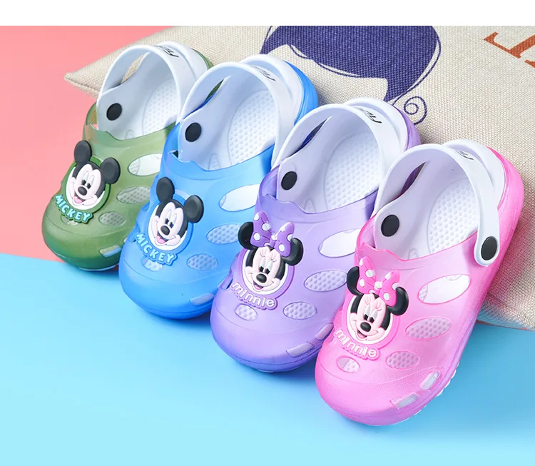 Г. новые стильные детские сандалии обувь унисекс милые тапочки с ремешком для девочек и мальчиков домашние открытые Chinela 3 цвета на выбор