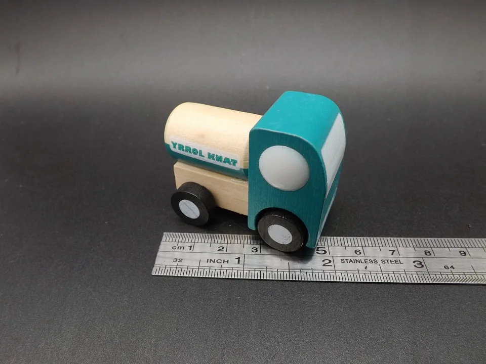 I124 (10)