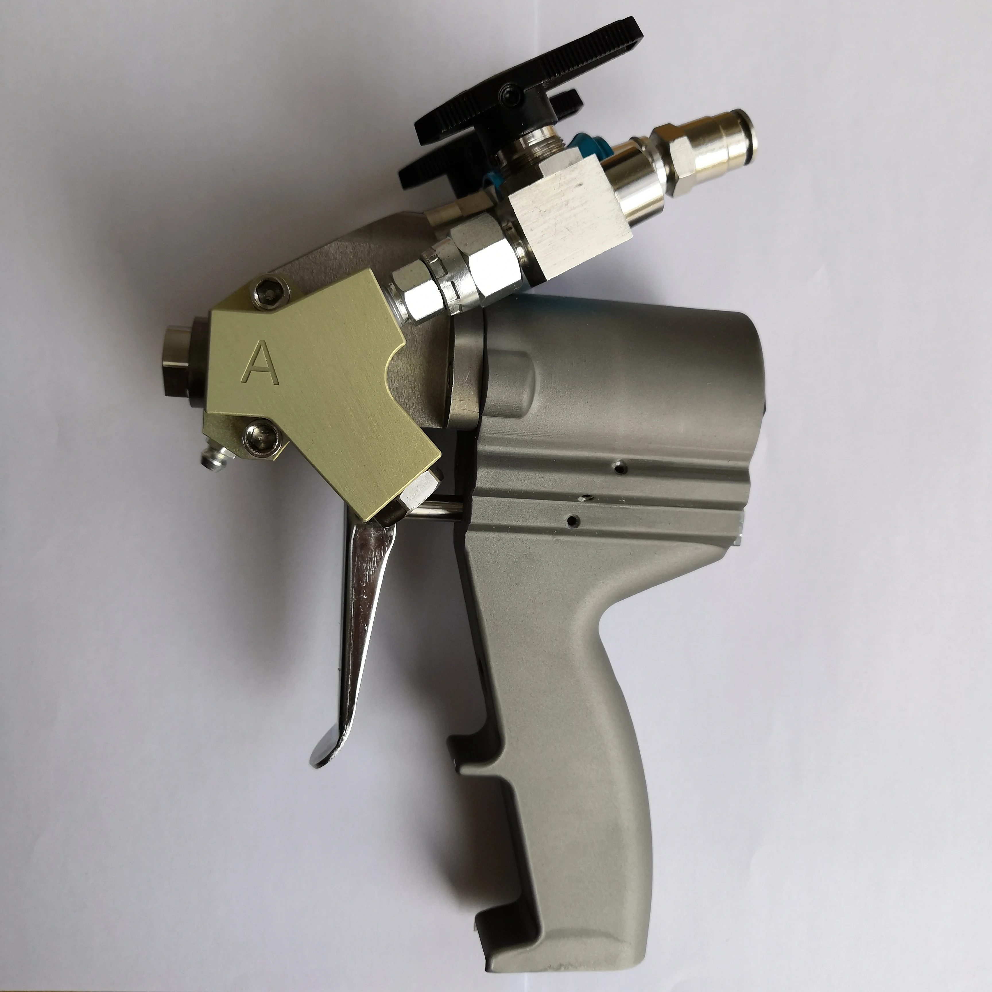 

P2 spray foam gun for spray polyurethane foam insulation GOOD QUALITY / PRICE