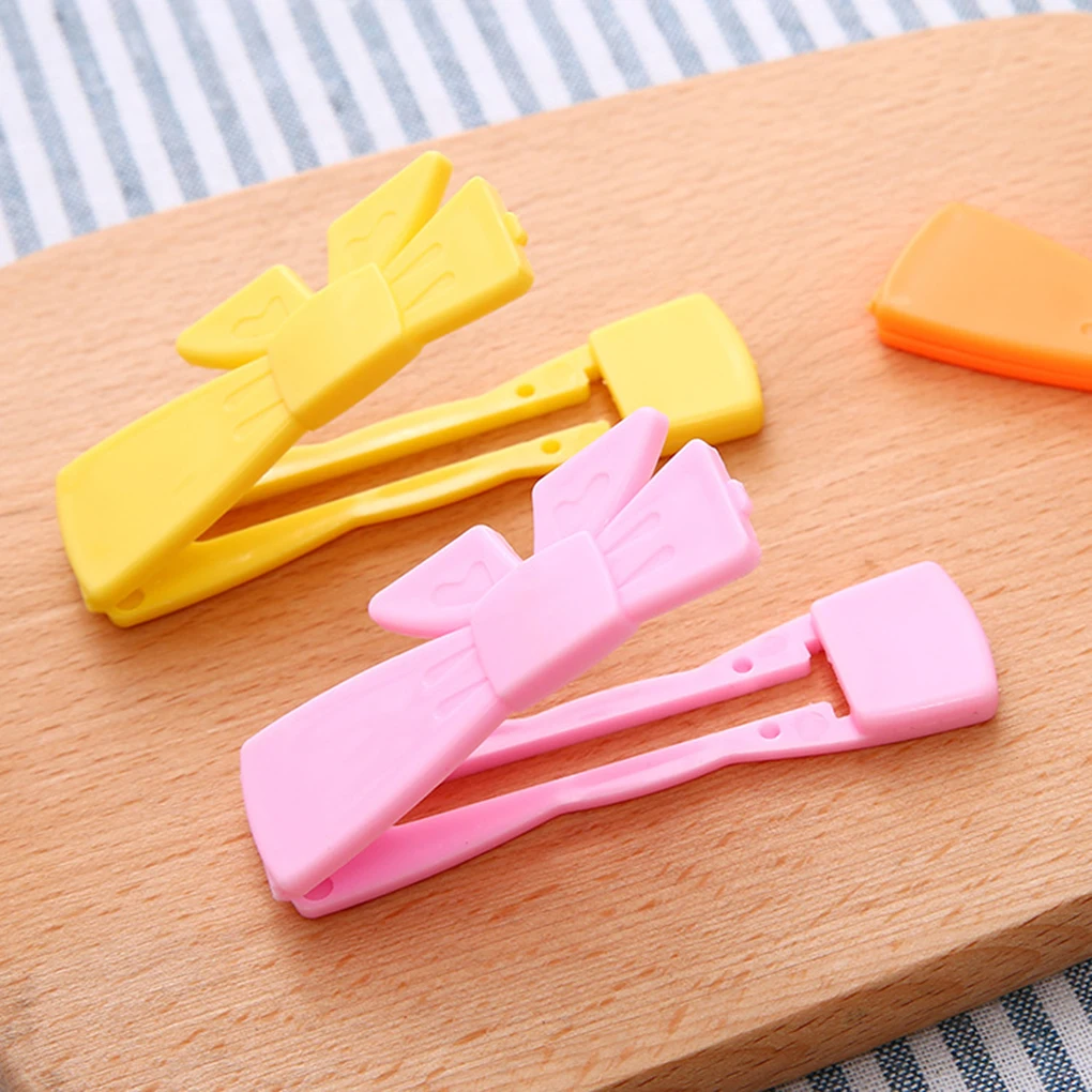 Snacks Food Bag Sealing Clips Food Bag Sealing Clamp Bow-knot Shaped Sealer Clips Random Color Snacks Food Bag Sealing Clips Food Bag Sealing Clamp Bow-knot Shaped Sealer Clips Random Color