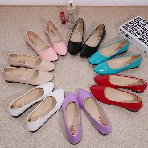 

Korean version of the spring and autumn flat peas shoes patent leather shoes