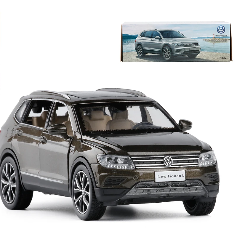 

1/32 Volkswagen Tiguan L Off-road Vehicle Alloy Model Six Door Open Sound and Light Metal Model Car Toys