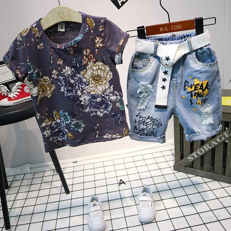 8737360932_2146891023