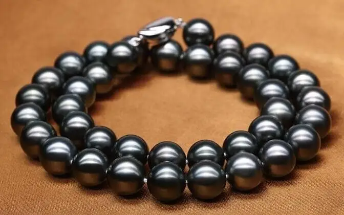 

18"10-11MM NATURAL TAHITIAN BLACK PEARL NECKLACE