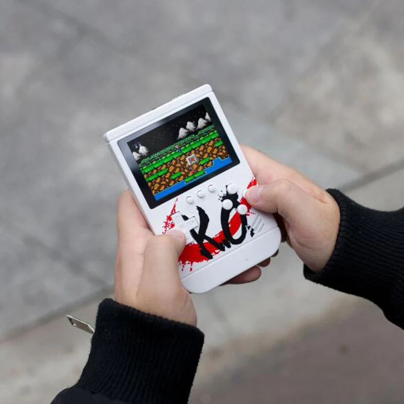 Video Game Console Retro Mini Handheld Handheld Game Console Built-in 300 Classic Game Children Nostalgic Player Mobile Power