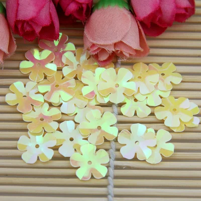500 шт(30 г) размер 14 мм стаканчик пять листьев Цветы свободные блестки пайетки Швейные Свадебные ремесла скрапбук для женщин аксессуары для одежды - Цвет: AB Yellow